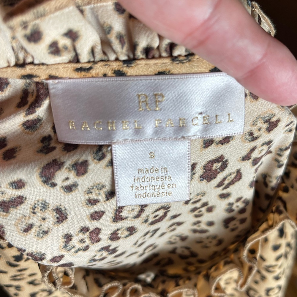 Rachel Parcell Leopard Ruffle Blouse Top Size Small - Picture 3 of 6